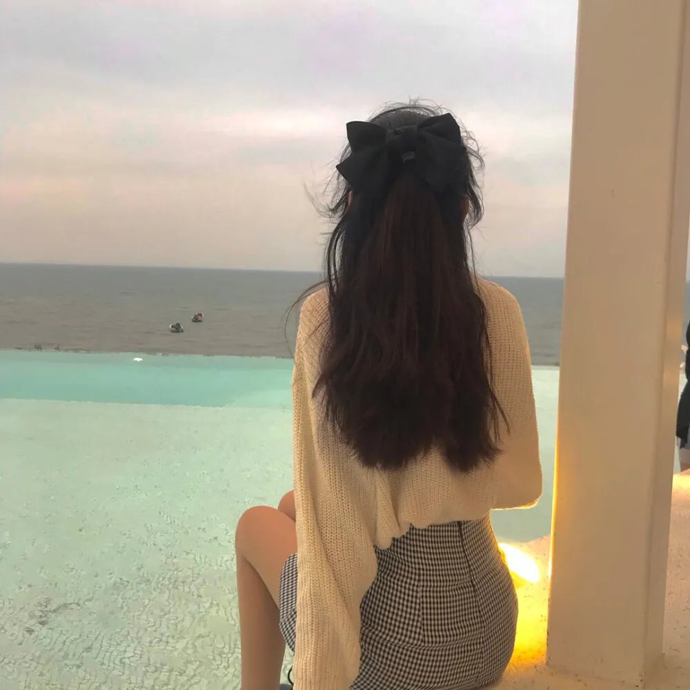 玫瑰楼迷影封面