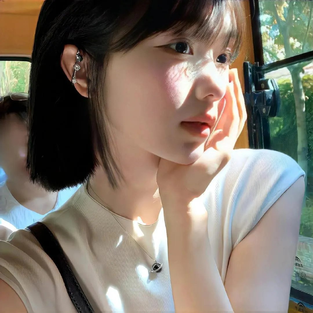 街头小吃摊封面
